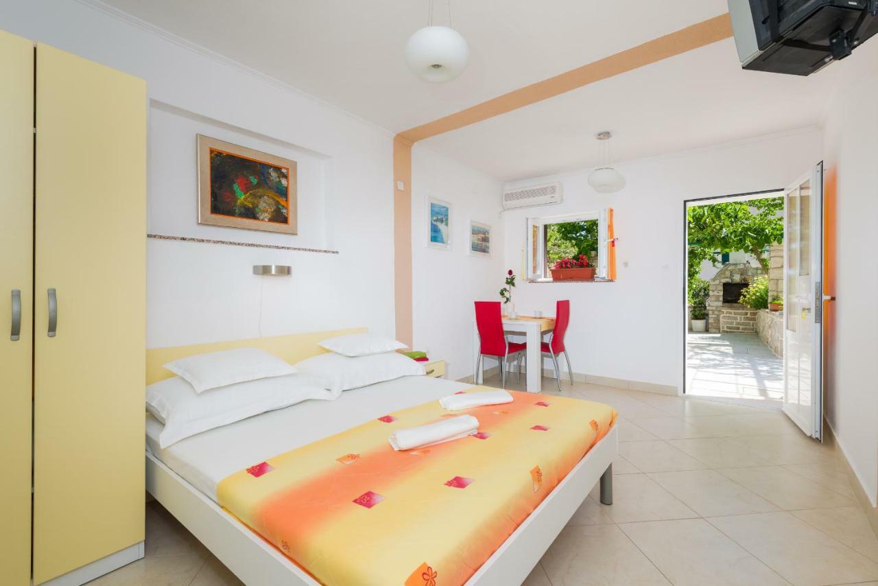 Apartments Nada Bol Zewnętrze zdjęcie