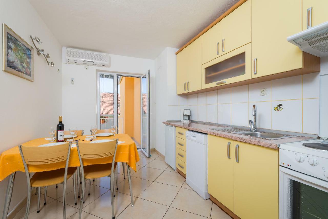 Apartments Nada Bol Zewnętrze zdjęcie