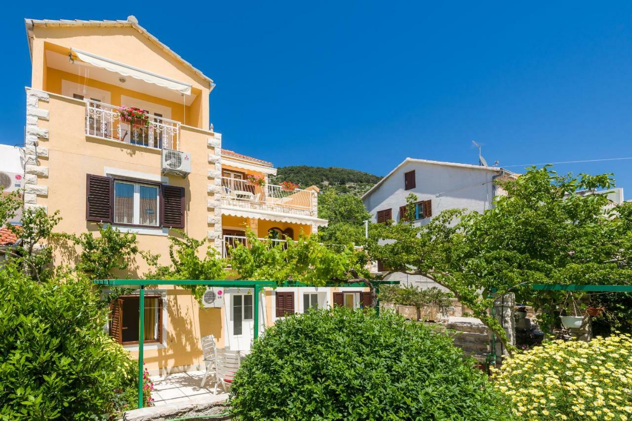 Apartments Nada Bol Zewnętrze zdjęcie